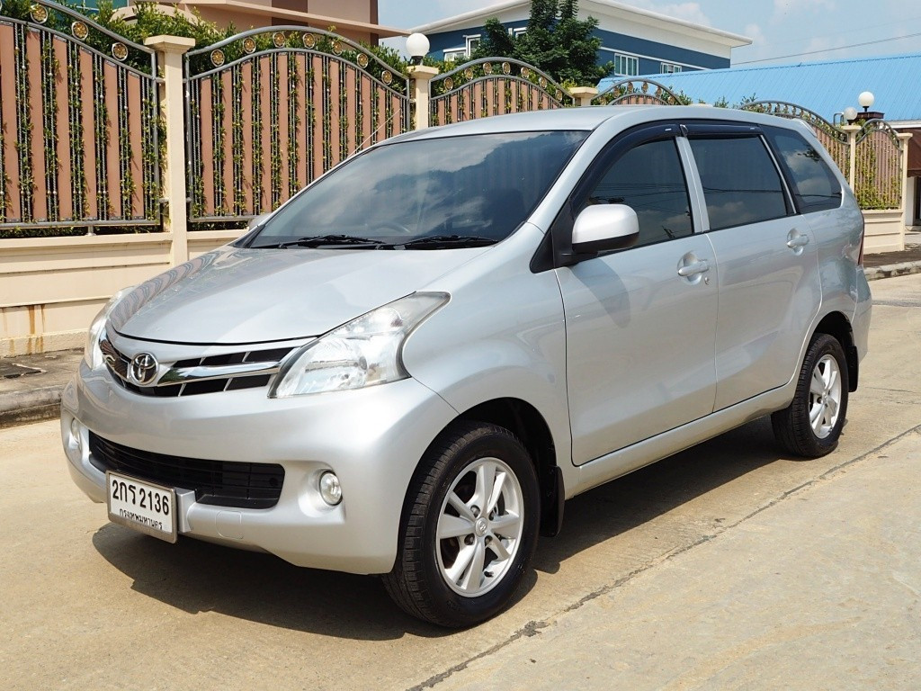 รถมือสอง TOYOTA AVANZA 2013 ขายอยู่บนเว็บไซต์ตลาดรถออนไลน์ GUCARS