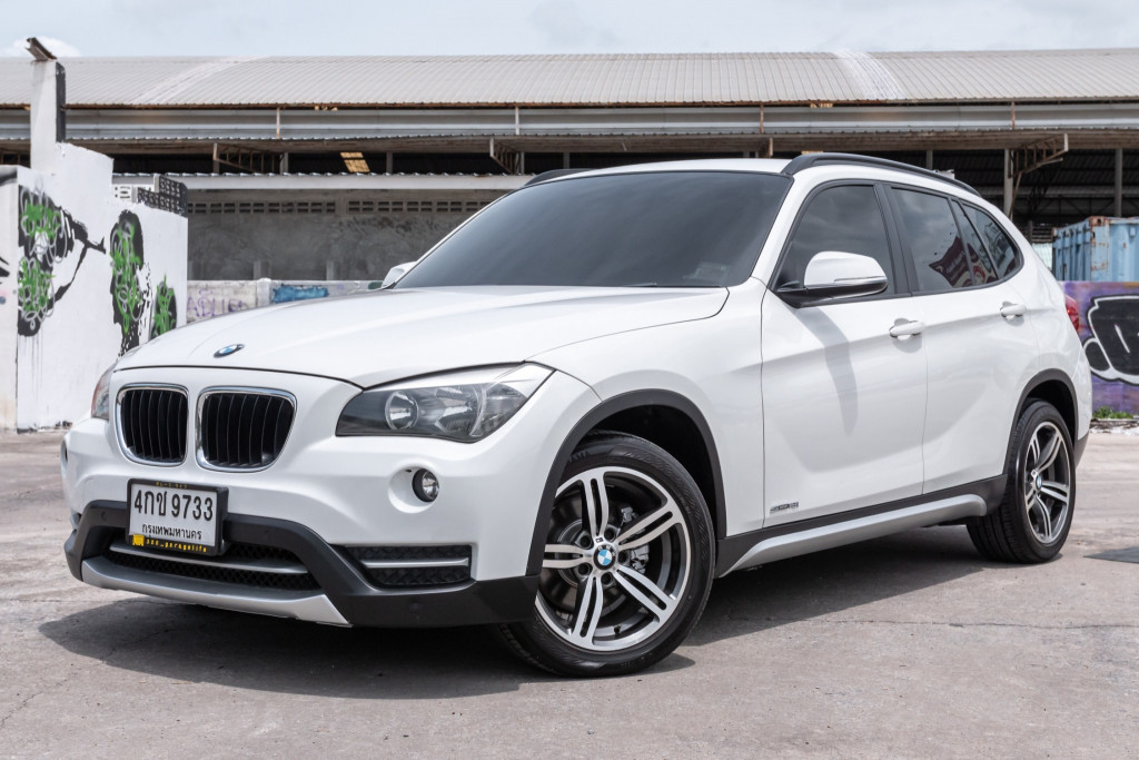 รถมือสอง BMW X1 2013 ขายอยู่บนเว็บไซต์ตลาดรถออนไลน์ GUCARS