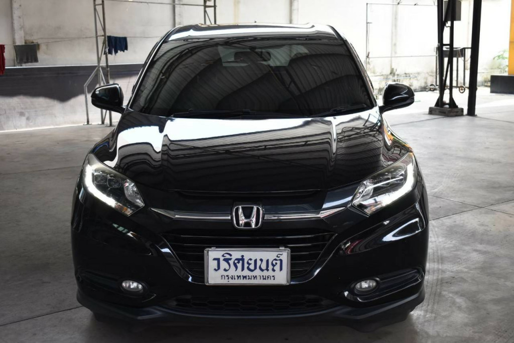 รถมือสอง HONDA HRV 2015 ขายอยู่บนเว็บไซต์ตลาดรถออนไลน์ GUCARS