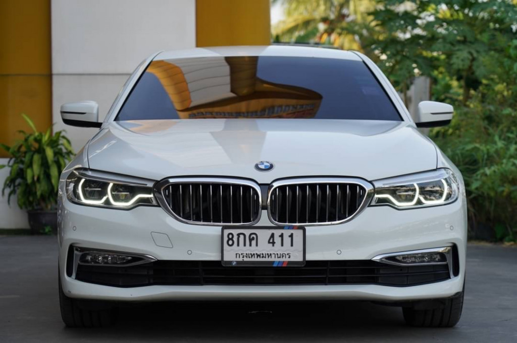 รถมือสอง BMW SERIES 5 2015 ขายอยู่บนเว็บไซต์ตลาดรถออนไลน์ GUCARS