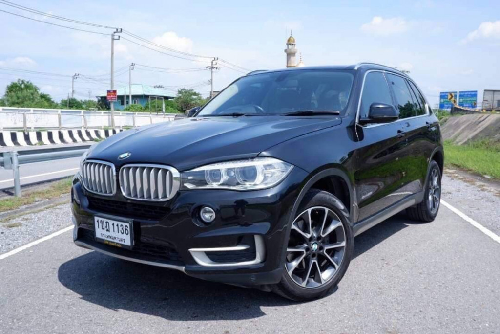 รถมือสอง BMW X5 2014 ขายอยู่บนเว็บไซต์ตลาดรถออนไลน์ GUCARS