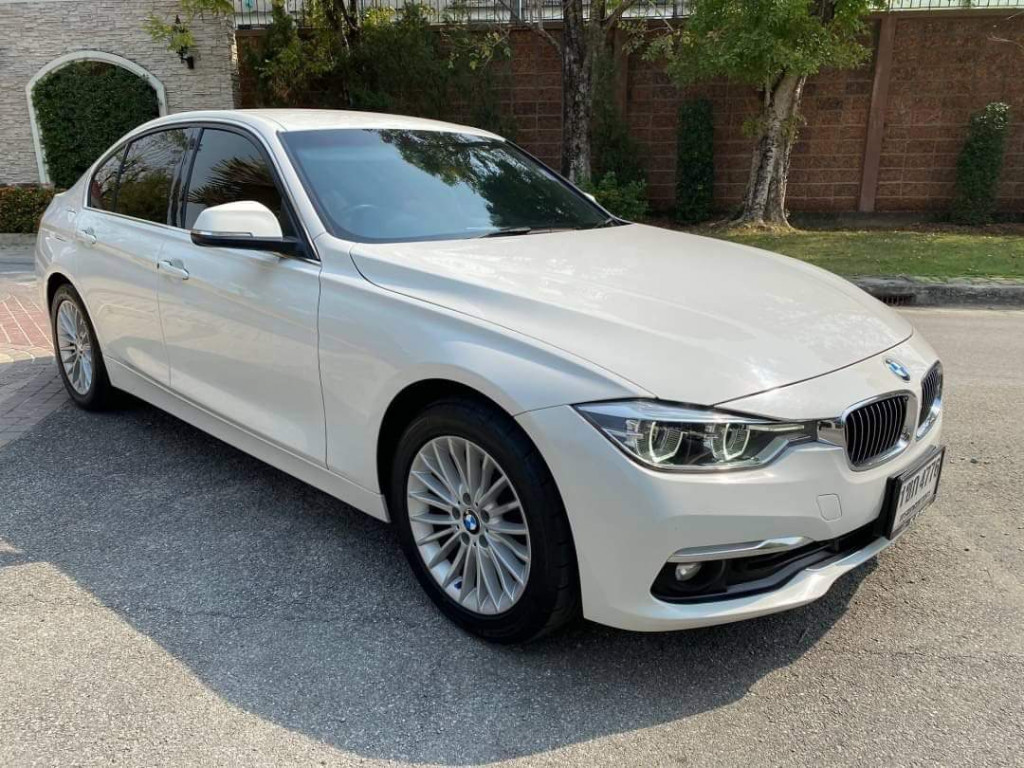 รถมือสอง BMW SERIES 3 2016 ขายอยู่บนเว็บไซต์ตลาดรถออนไลน์ GUCARS