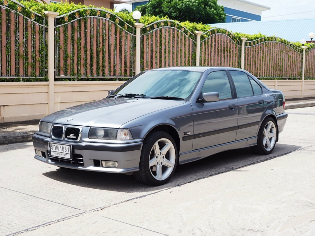 รถมือสอง BMW E36 318I M43  2000 ขายอยู่บนเว็บไซต์ตลาดรถออนไลน์ GUCARS