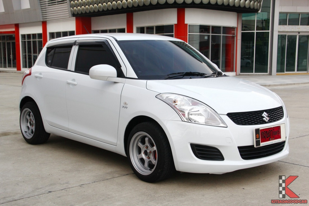 รถมือสอง SUZUKI SWIFT 2013 ขายอยู่บนเว็บไซต์ตลาดรถออนไลน์ GUCARS