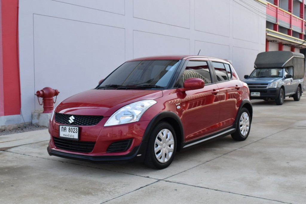 รถมือสอง SUZUKI SWIFT 2015 ขายอยู่บนเว็บไซต์ตลาดรถออนไลน์ GUCARS