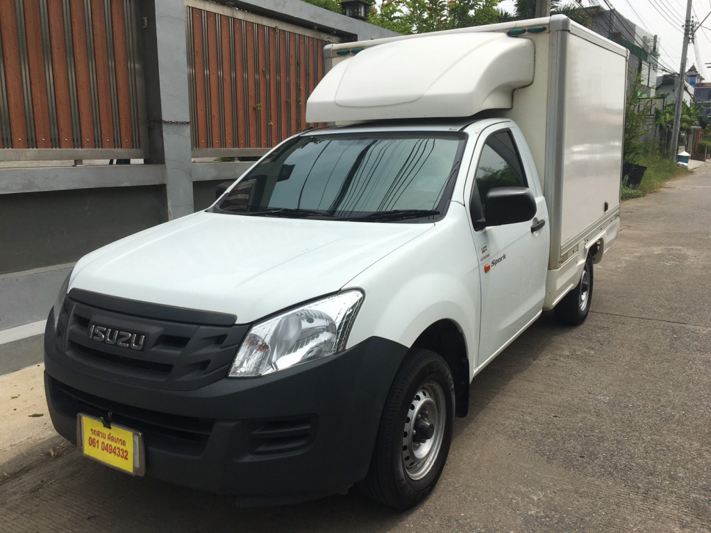 รถมือสอง ISUZU SPARK EX 2014 ขายอยู่บนเว็บไซต์ตลาดรถออนไลน์ GUCARS