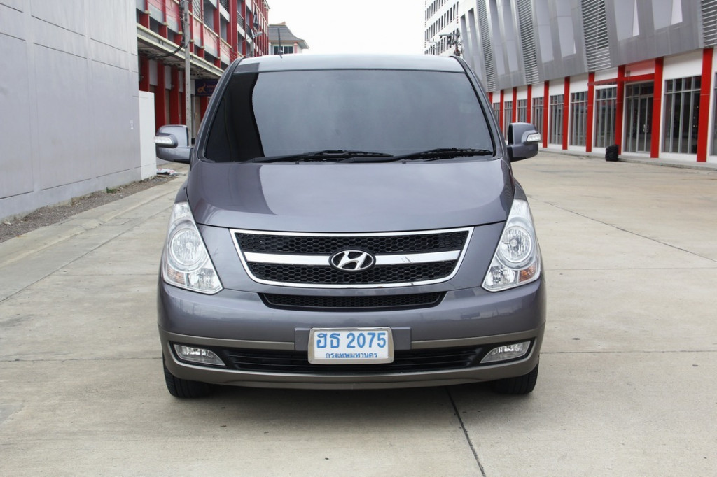 รถมือสอง HYUNDAI H-1 2010 ขายอยู่บนเว็บไซต์ตลาดรถออนไลน์ GUCARS